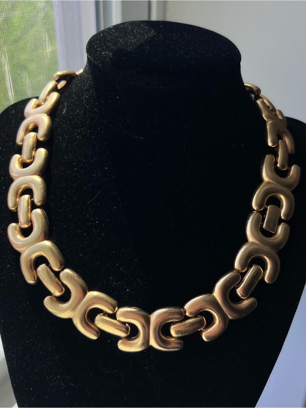 Gold Tone Chunky Link Chain Statement Necklace Fashion Costume Jewelry